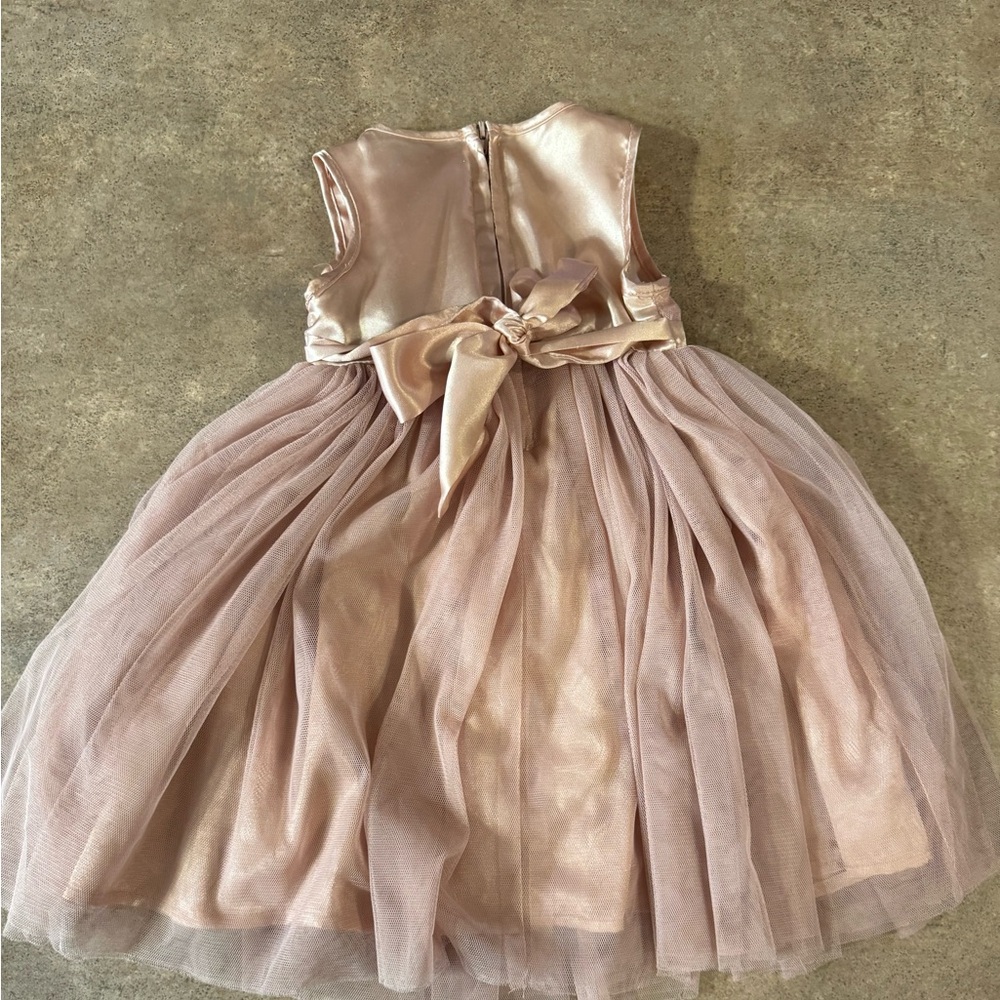 Adorable Elegant Pink Infant Sequin & Tulle Dress, Girls Size 12M - Picture 6 of 8